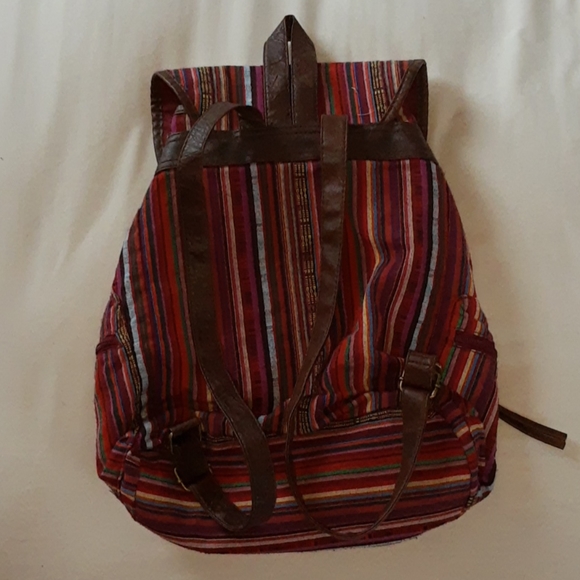 ✨ Cute Backpack ✨ - Picture 2 of 4